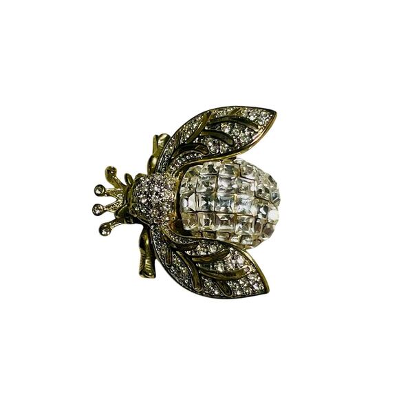Bee Brooch Pin Gold Tone Rhinestone Insect Jewelry Sparkle Wings Statement Gift - Picture 1 of 6